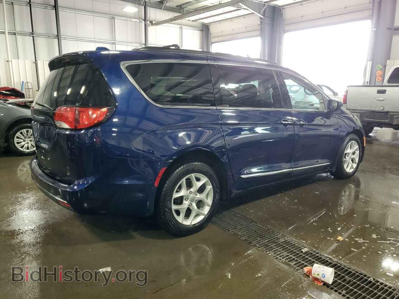 2017 CHRYSLER PACIFICA - VIN: 2C4RC1BG7HR667809 - Фото 3