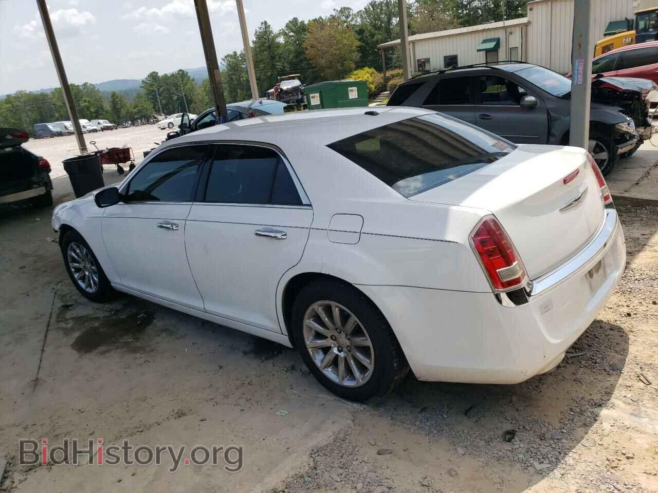 2012 CHRYSLER 300 - VIN: 2C3CCACG5CH167977 - Фото 2