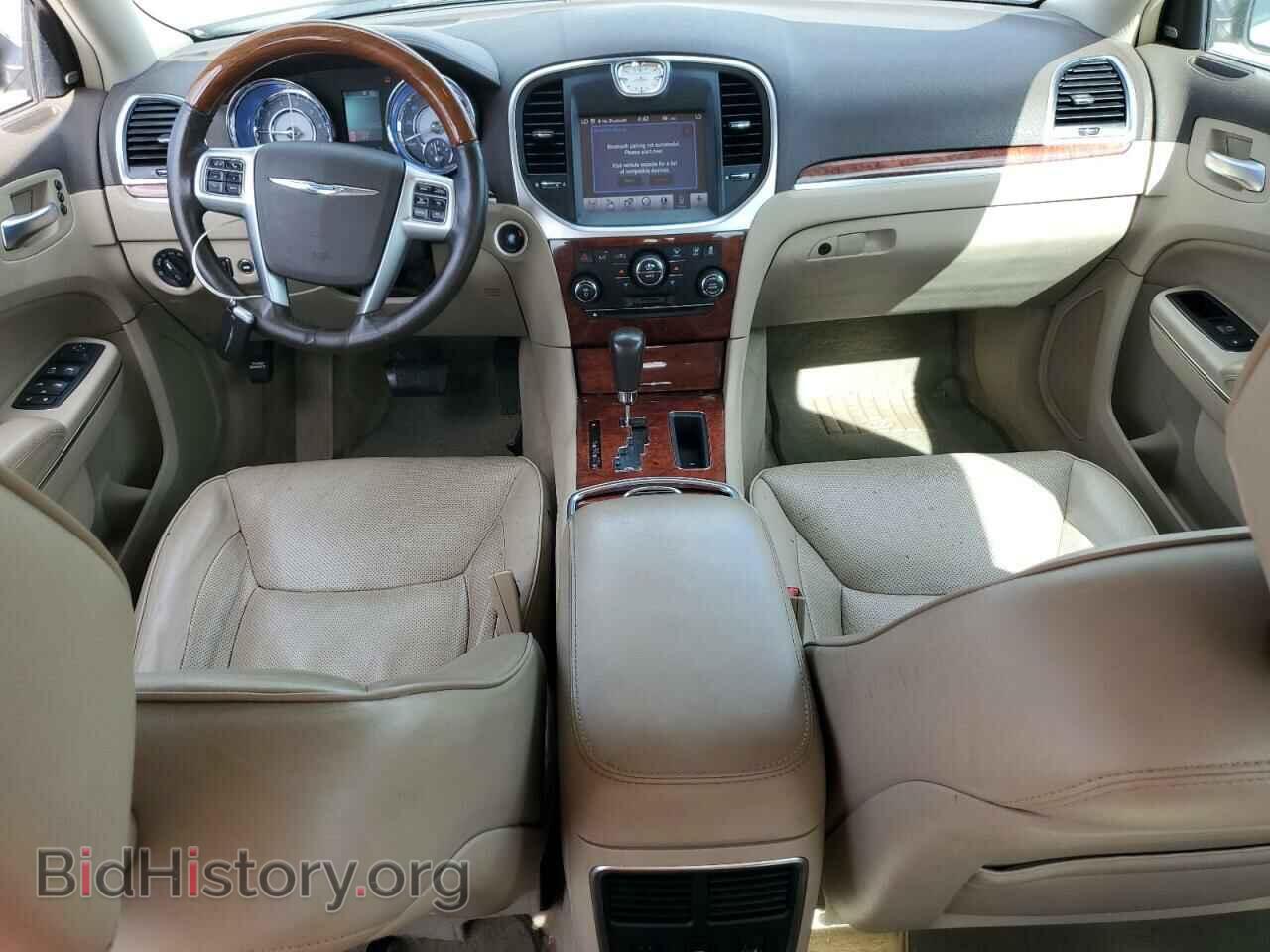2011 CHRYSLER 300 - VIN: 2C3CA5CG2BH528478 - Фото 8