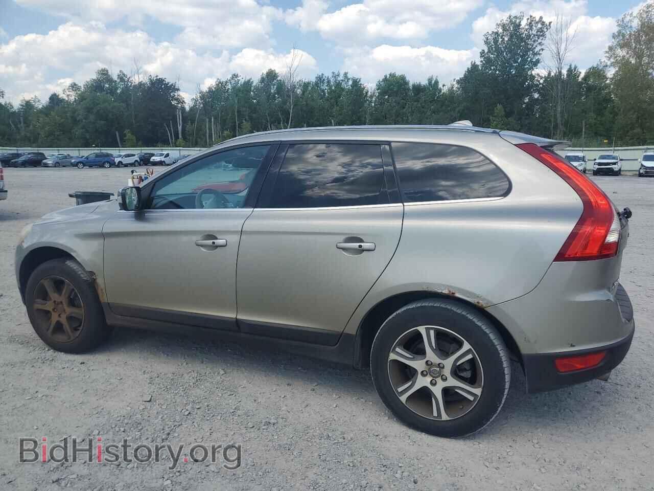 2013 VOLVO XC60 - VIN: YV4902DZ1D2425164 - Фото 2