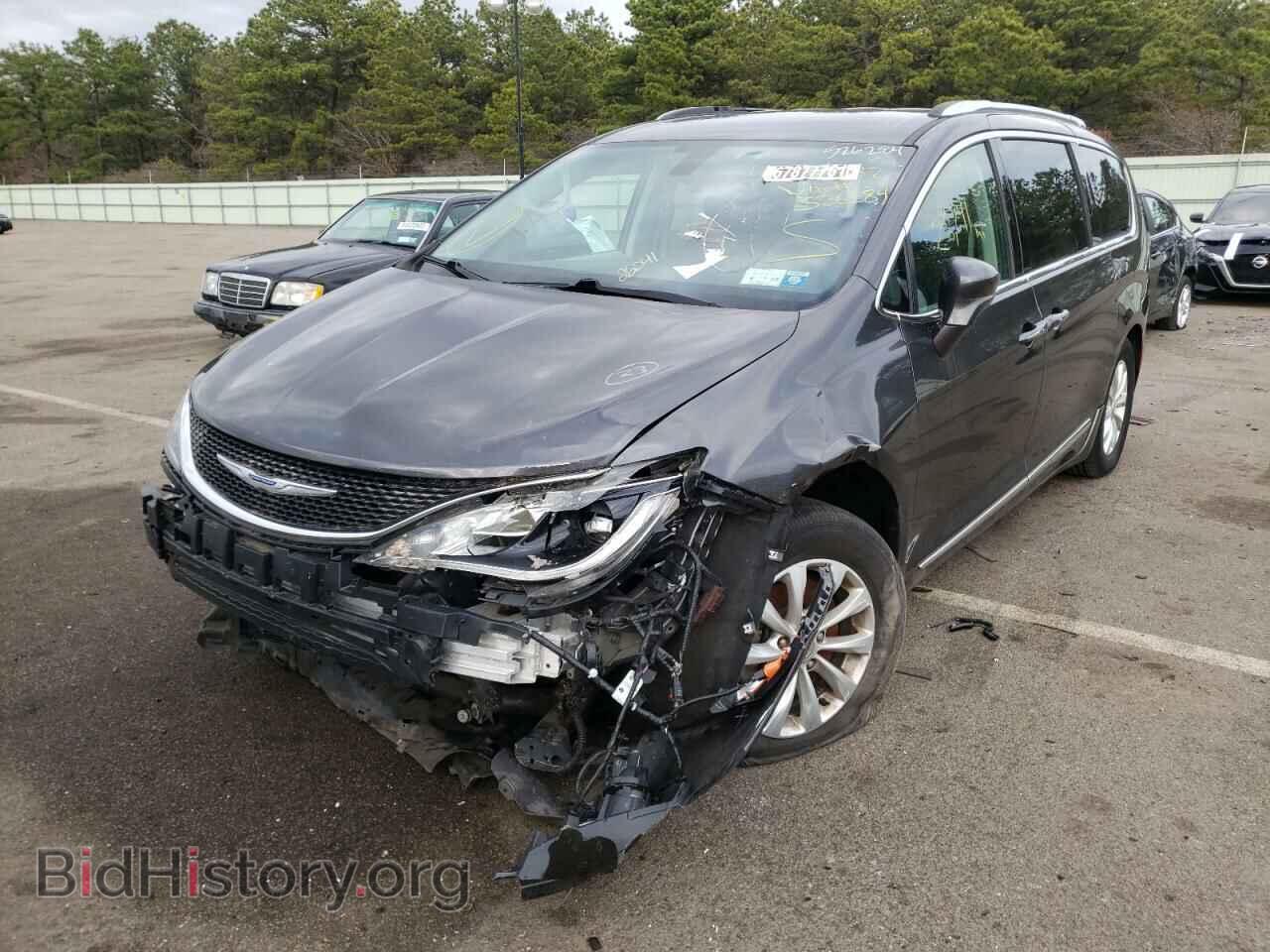 2019 CHRYSLER PACIFICA - VIN: 2C4RC1BG6KR526284 - Photo 2