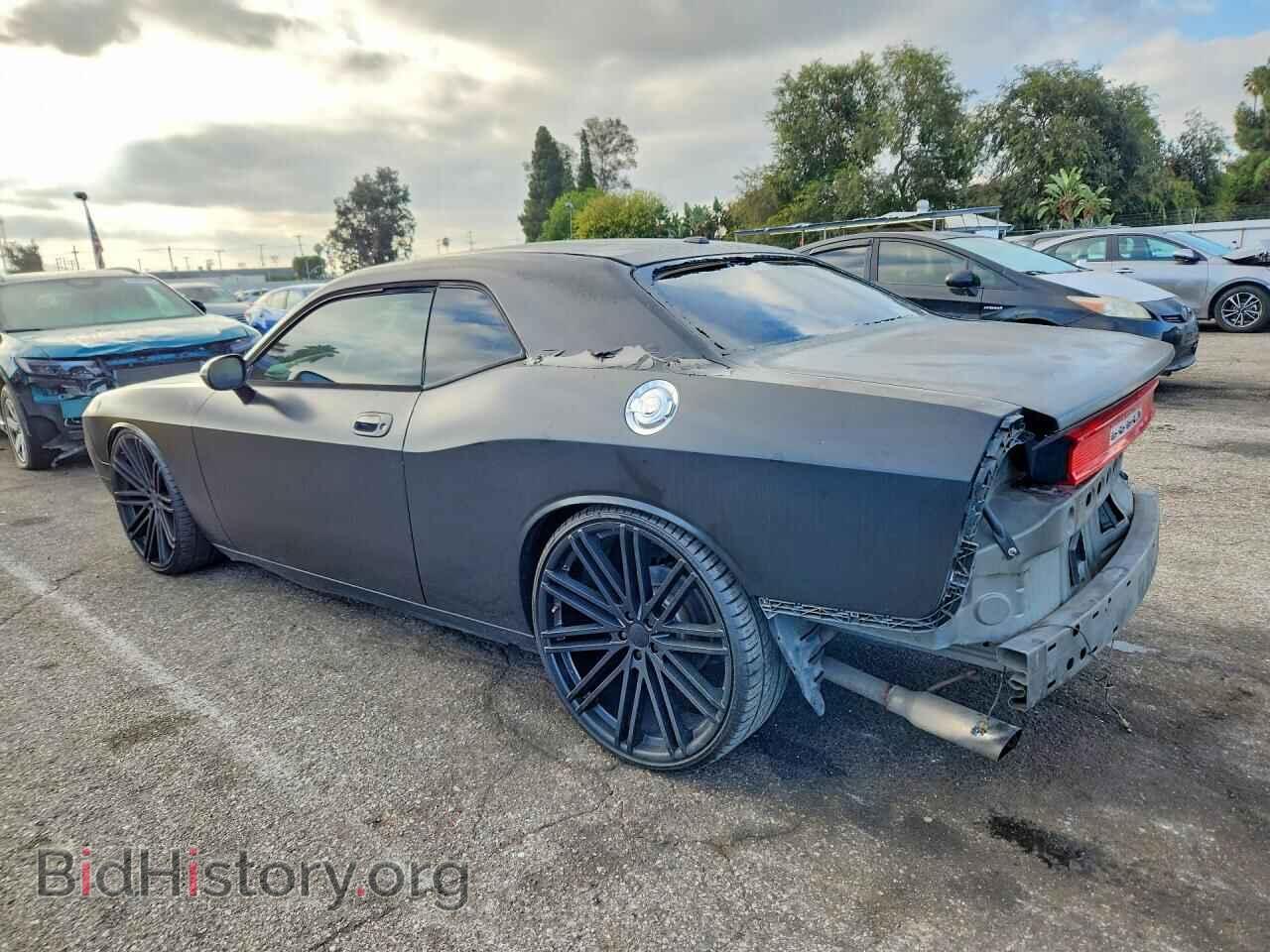 2009 DODGE CHALLENGER - VIN: 2B3LJ44V79H609880 - Photo 2
