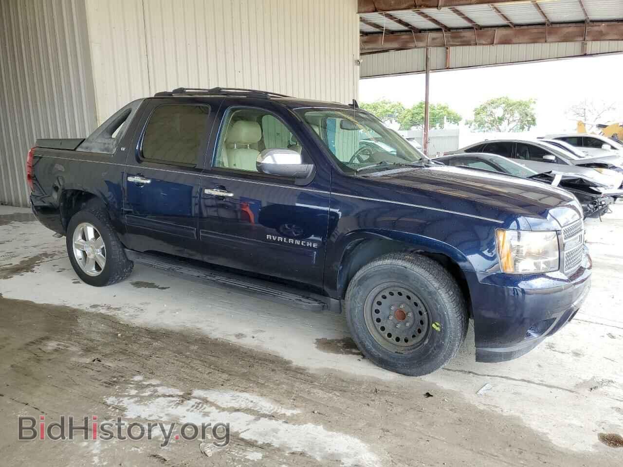 2011 CHEVROLET AVALANCHE - VIN: 3GNMCFE03BG217178 - Фото 4