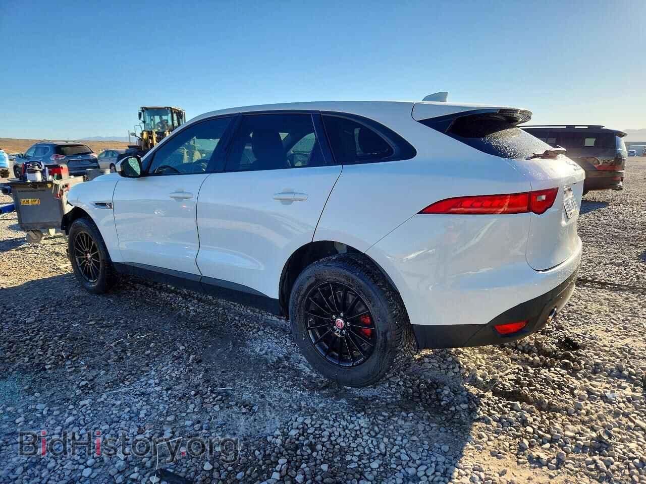 2017 JAGUAR F-PACE - VIN: SADCS2BV6HA056515 - Photo 2