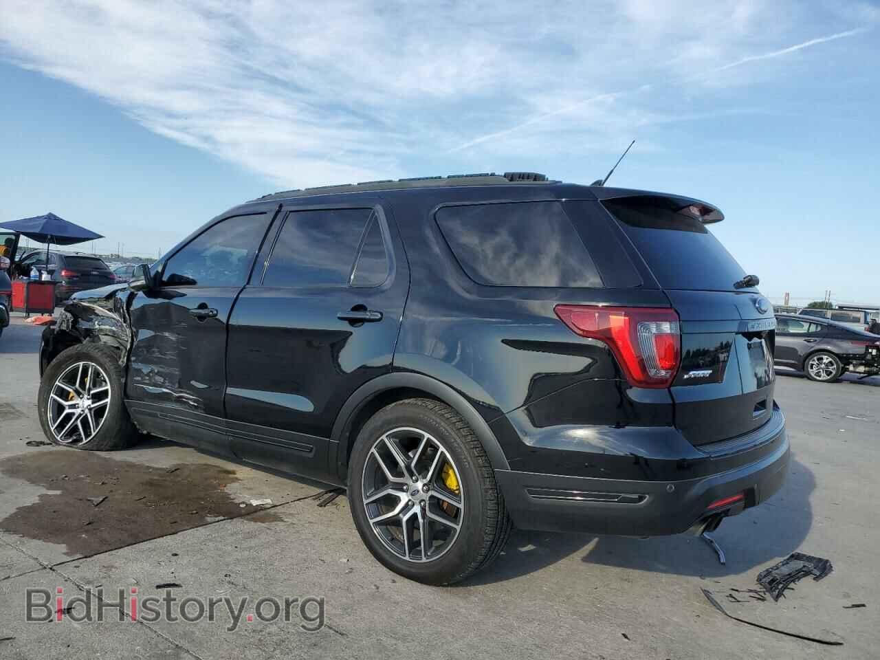 2018 FORD EXPLORER - VIN: 1FM5K8GT5JGB13705 - Photo 2
