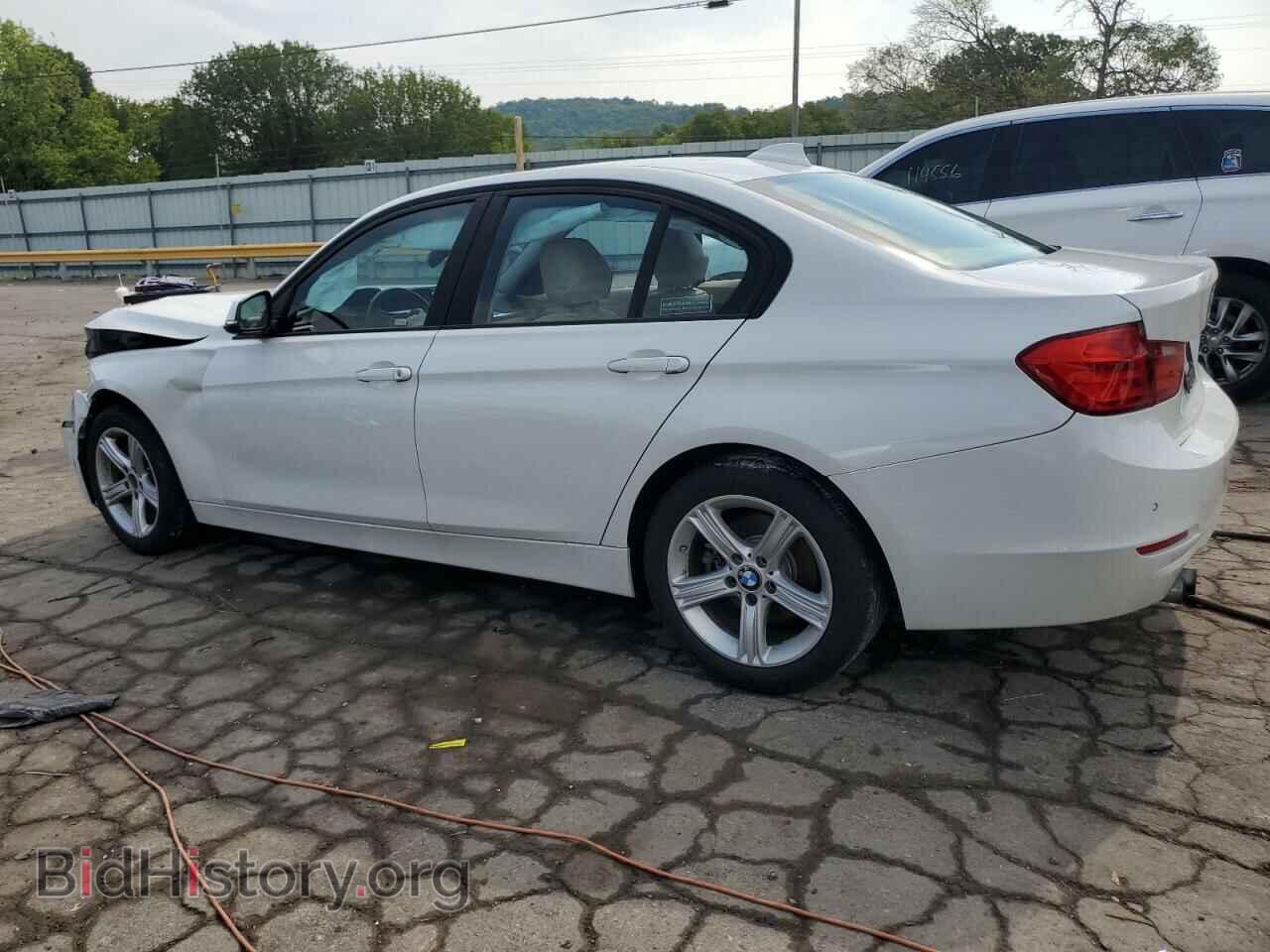 2014 BMW 3 SERIES - VIN: WBA3A5C55EP603309 - Фото 2