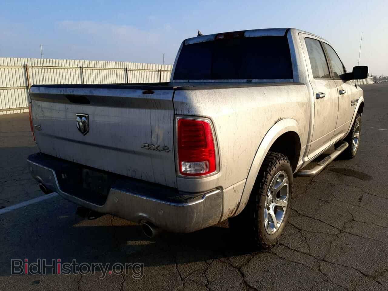 2017 RAM 1500 - VIN: 1C6RR7NM1HS876567 - Фото 4