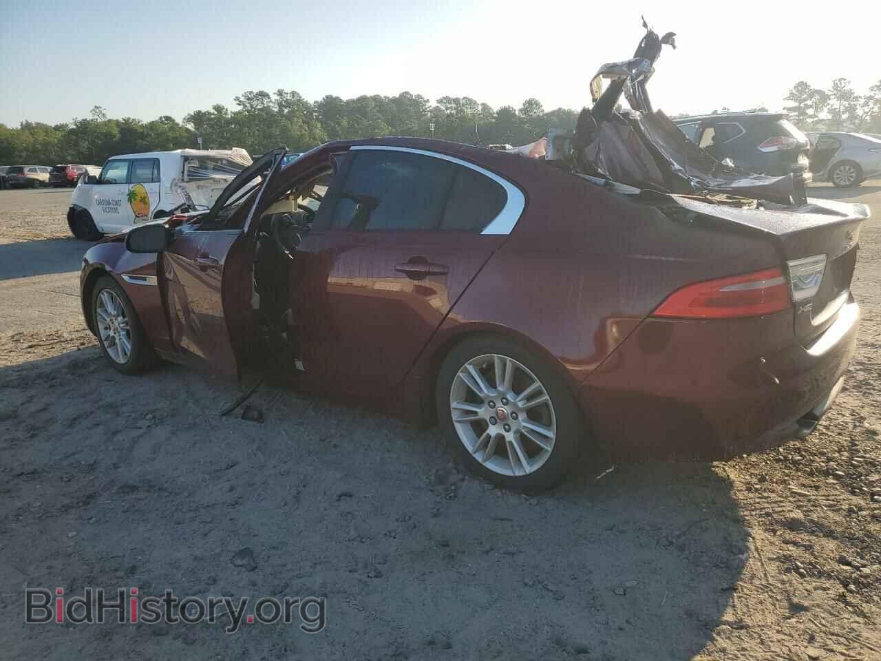 2017 JAGUAR XE - VIN: SAJAD4BGXHA975882 - Фото 2