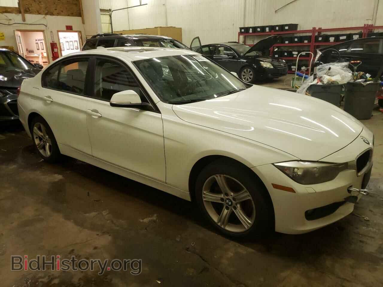 2014 BMW 3 SERIES - VIN: WBA3B3C53EJ977437 - Фото 4