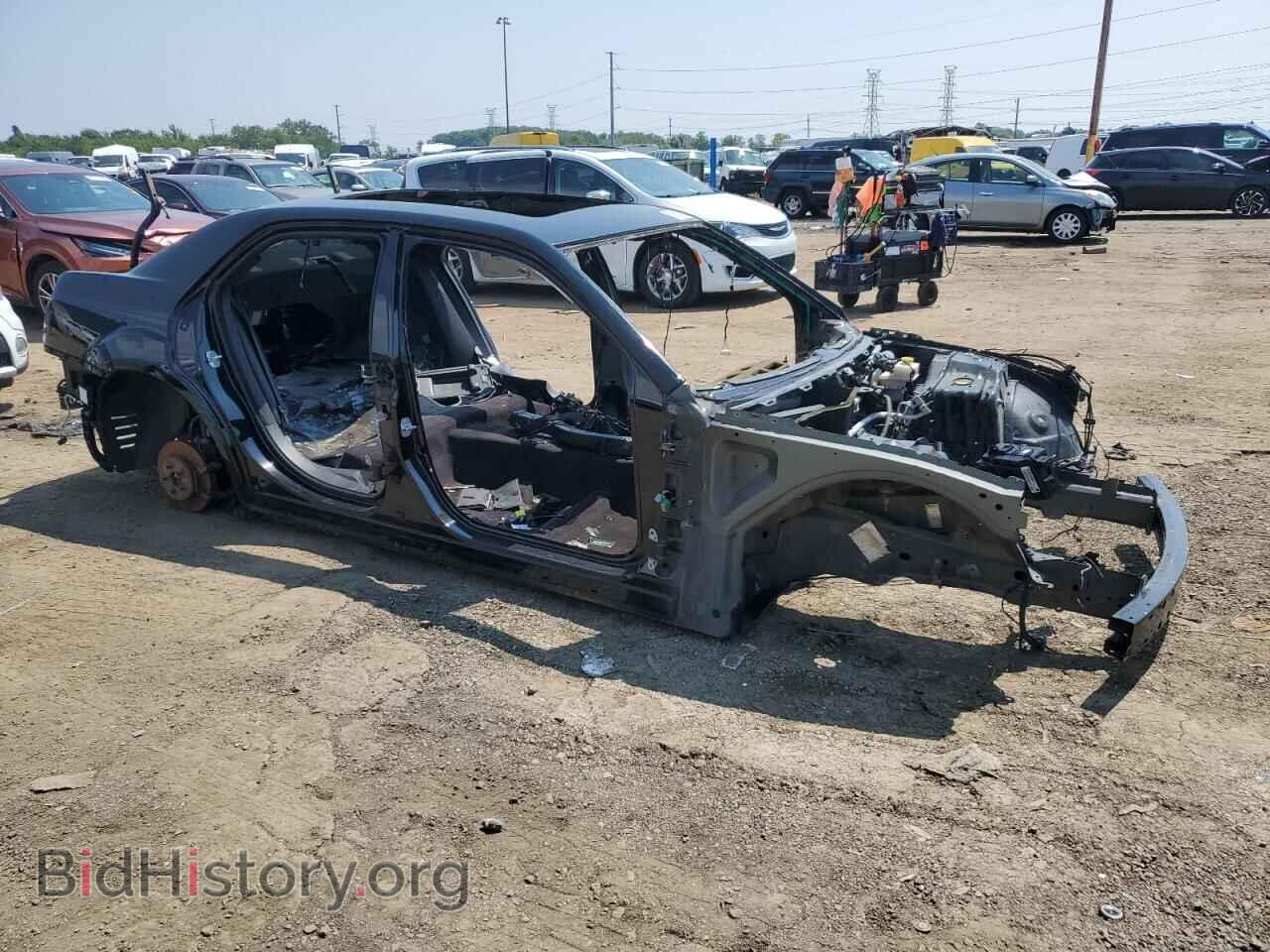 2017 CHRYSLER 300 - VIN: 2C3CCAGG6HH512936 - Фото 4