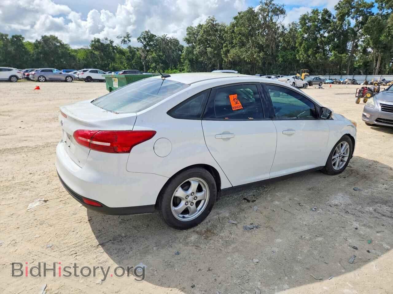 2017 FORD FOCUS - VIN: 1FADP3F25HL306392 - Фото 3