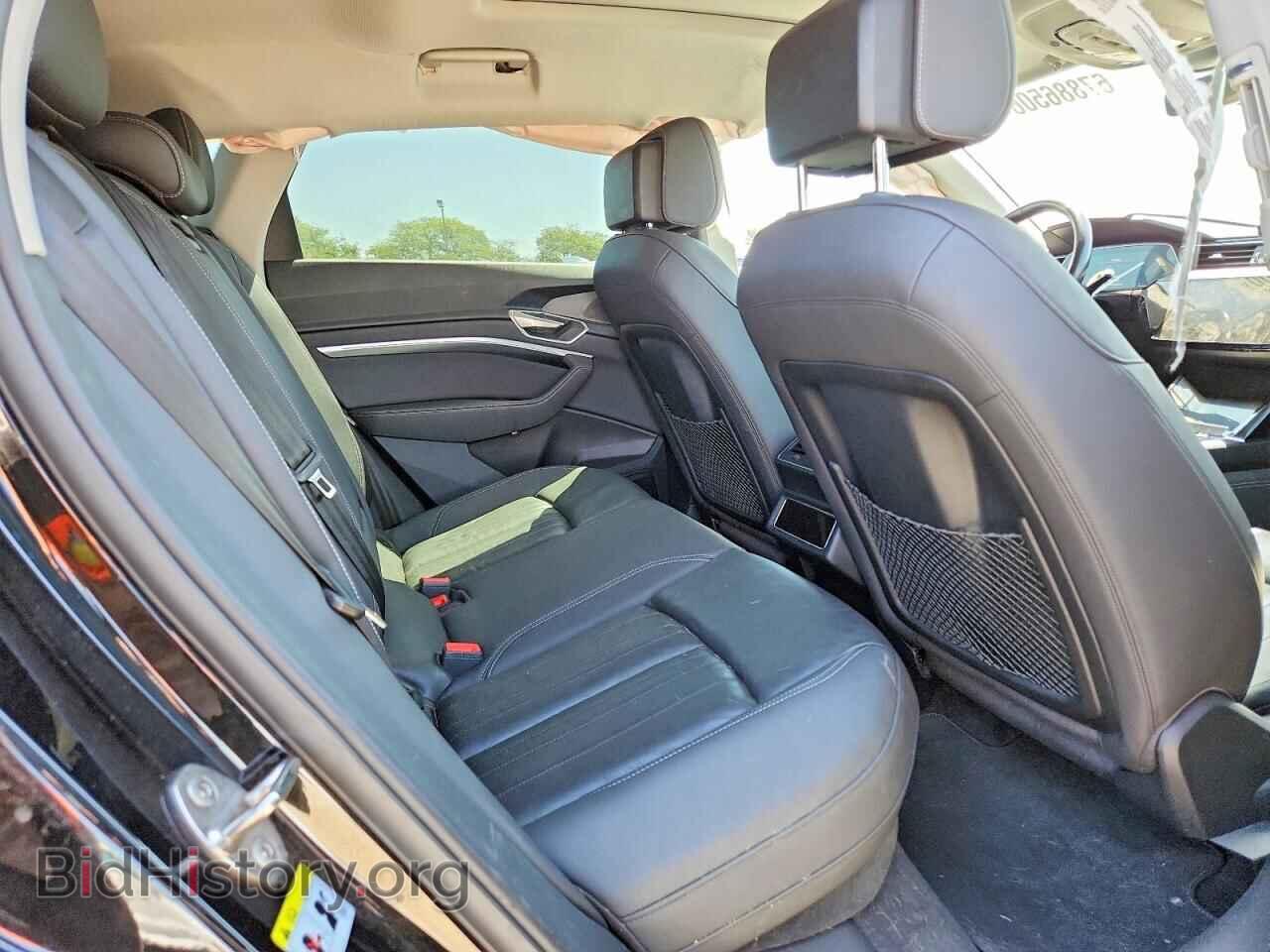 2021 AUDI E-TRON - VIN: WA1AAAGE8MB022373 - Photo 11