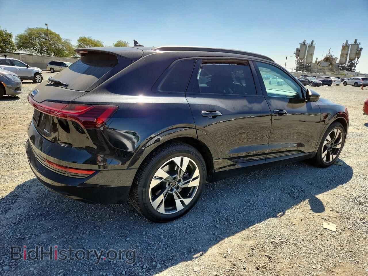 2021 AUDI E-TRON - VIN: WA1AAAGE8MB022373 - Photo 3