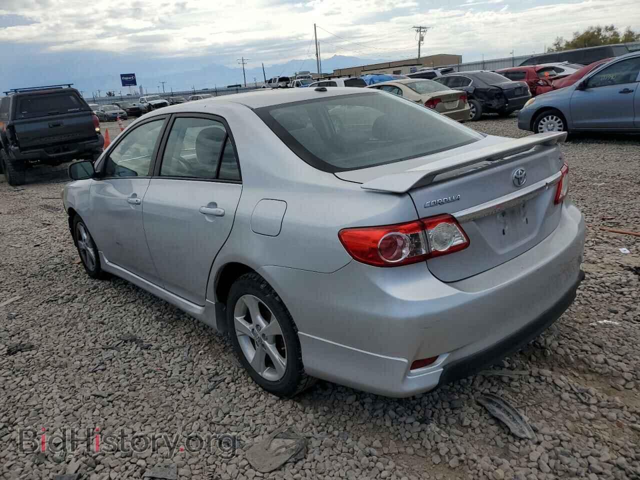 2011 TOYOTA COROLLA - VIN: 2T1BU4EE1BC613066 - Фото 2