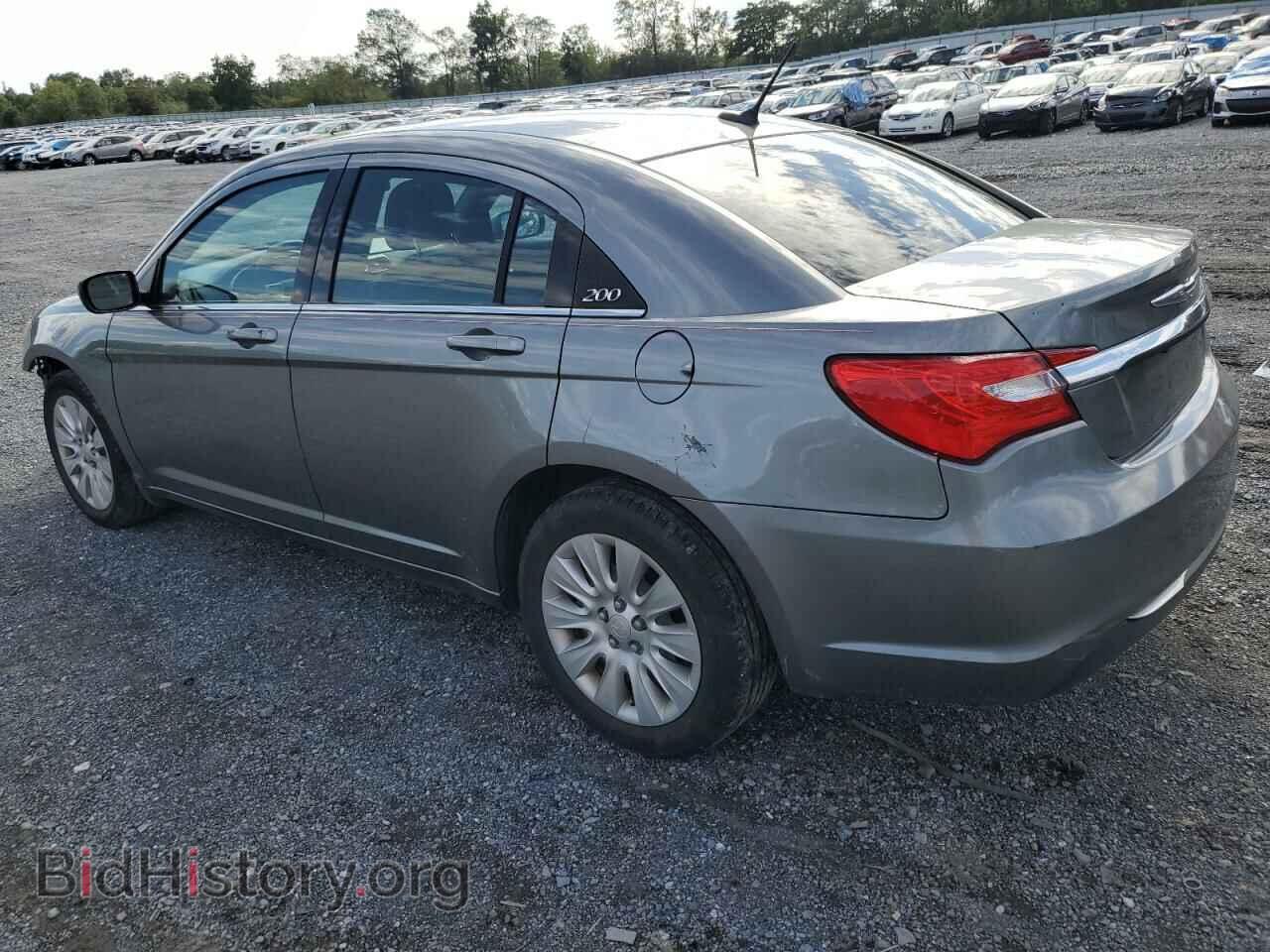 2012 CHRYSLER 200 - VIN: 1C3CCBAB7CN305331 - Фото 2