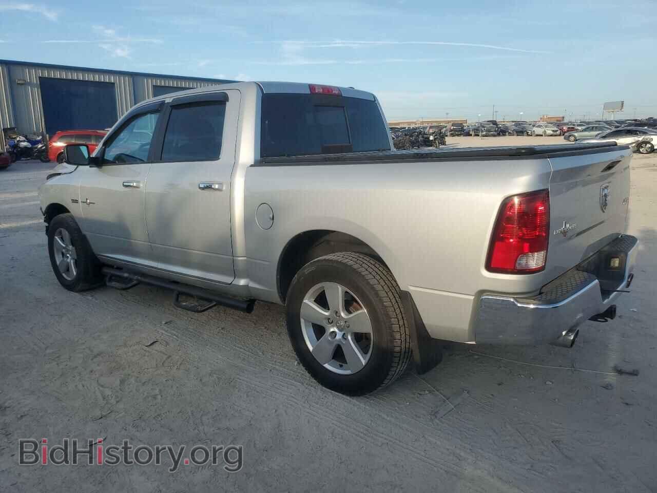 2012 DODGE RAM 1500 - VIN: 1C6RD7LT8CS349451 - Photo 2