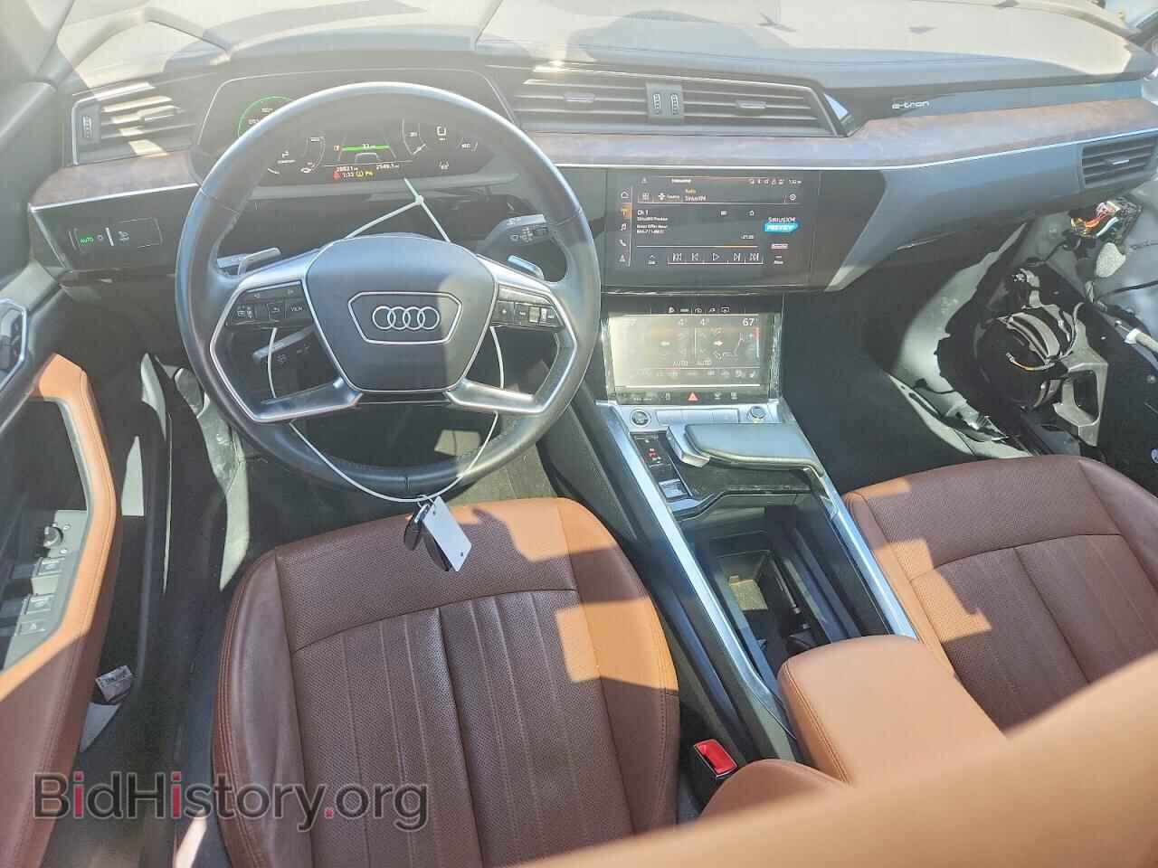 2021 AUDI E-TRON - VIN: WA1LABGE4MB011014 - Photo 8
