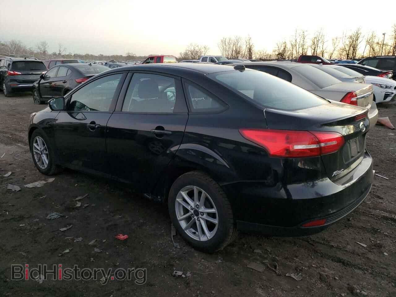 2017 FORD FOCUS - VIN: 1FADP3F29HL321977 - Фото 2
