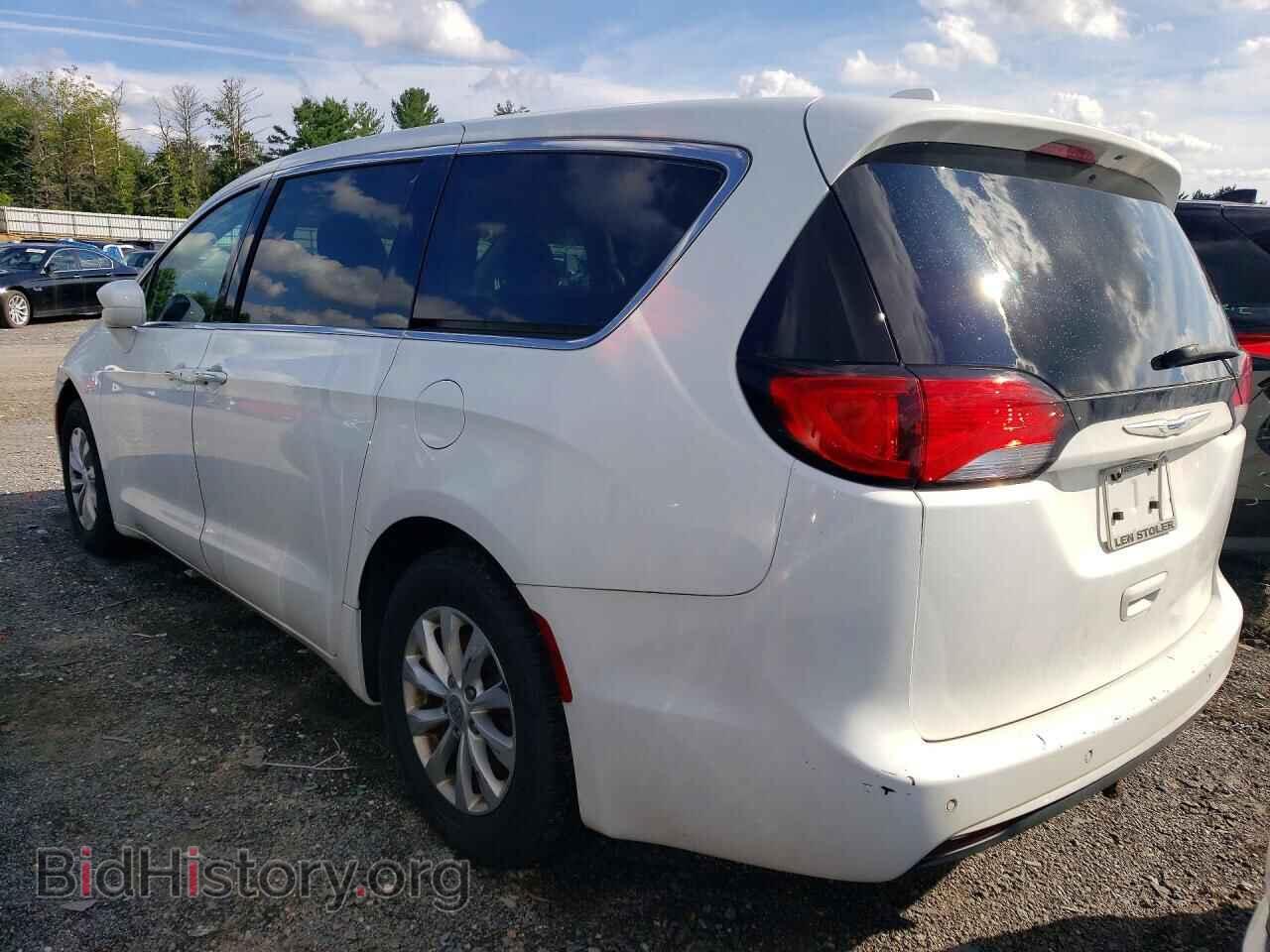 2018 CHRYSLER PACIFICA - VIN: 2C4RC1FG2JR339388 - Фото 2