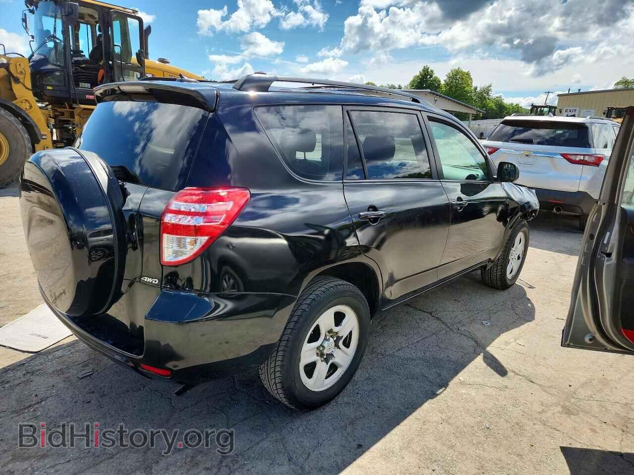 2011 TOYOTA RAV4 - VIN: 2T3BF4DV3BW142832 - Photo 3