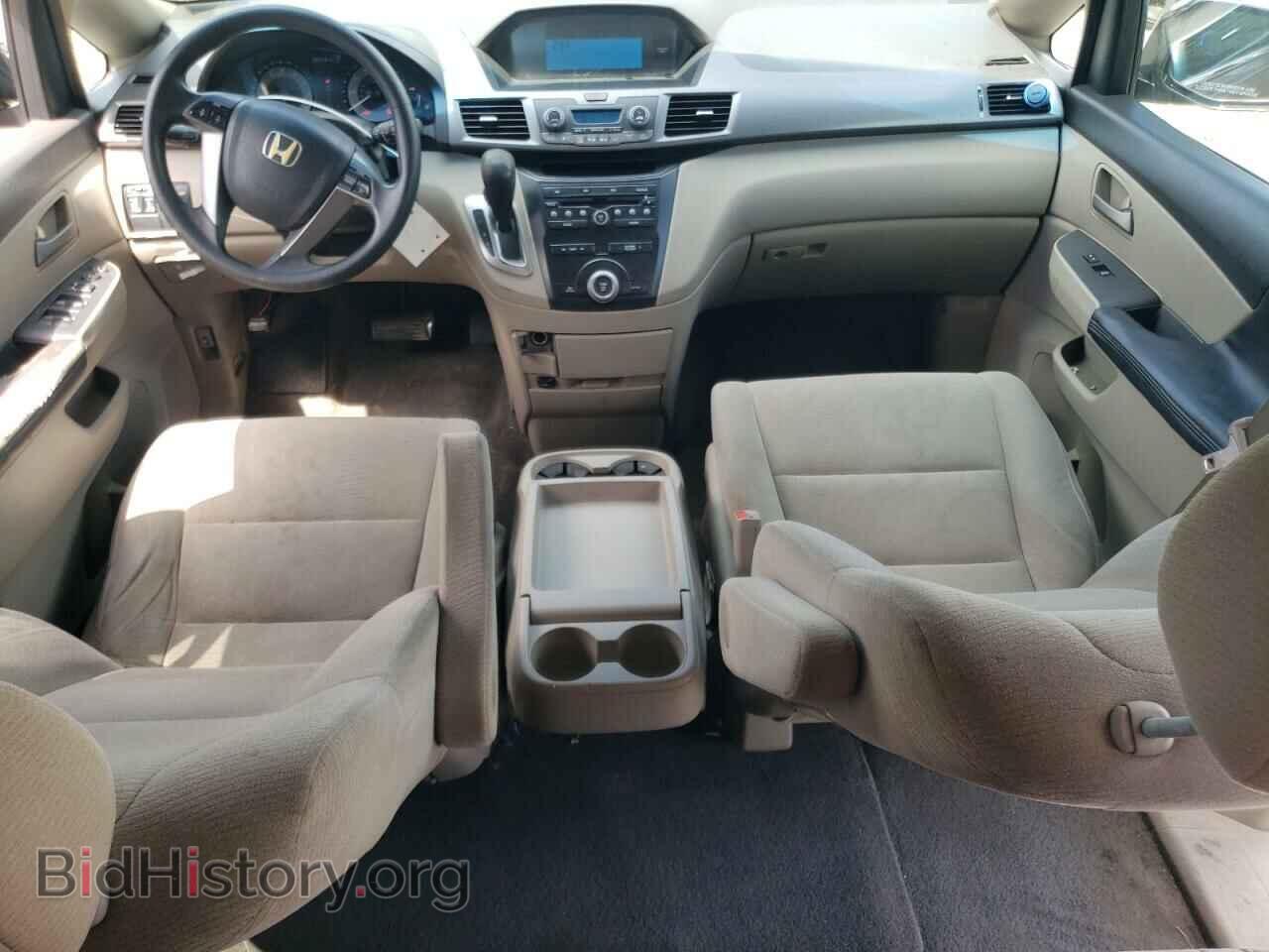 2011 HONDA All Models - VIN: 5FNRL5H42BB003702 - Фото 8