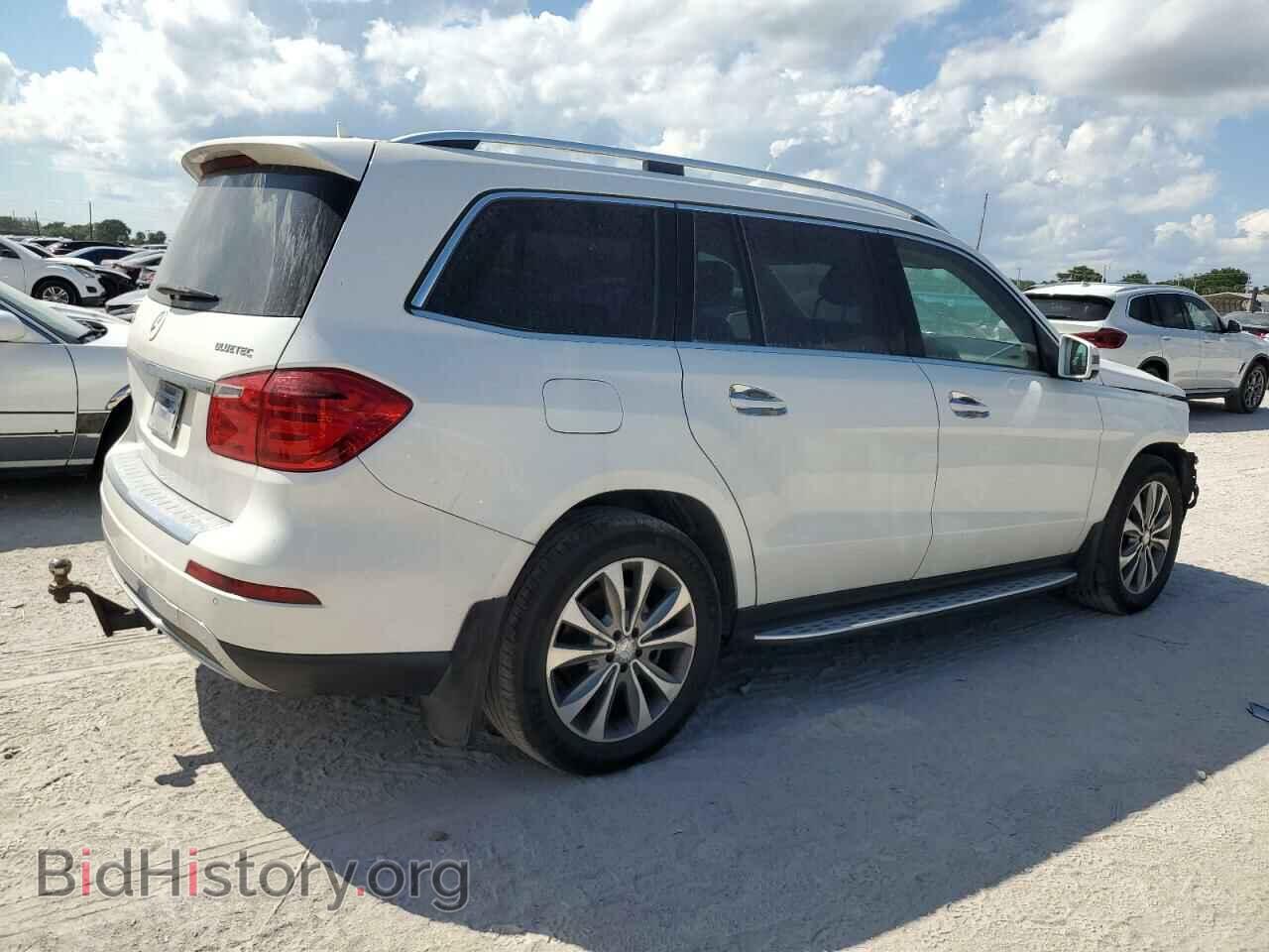 2015 MERCEDES-BENZ GL-CLASS - VIN: 4JGDF2EEXFA486430 - Фото 3
