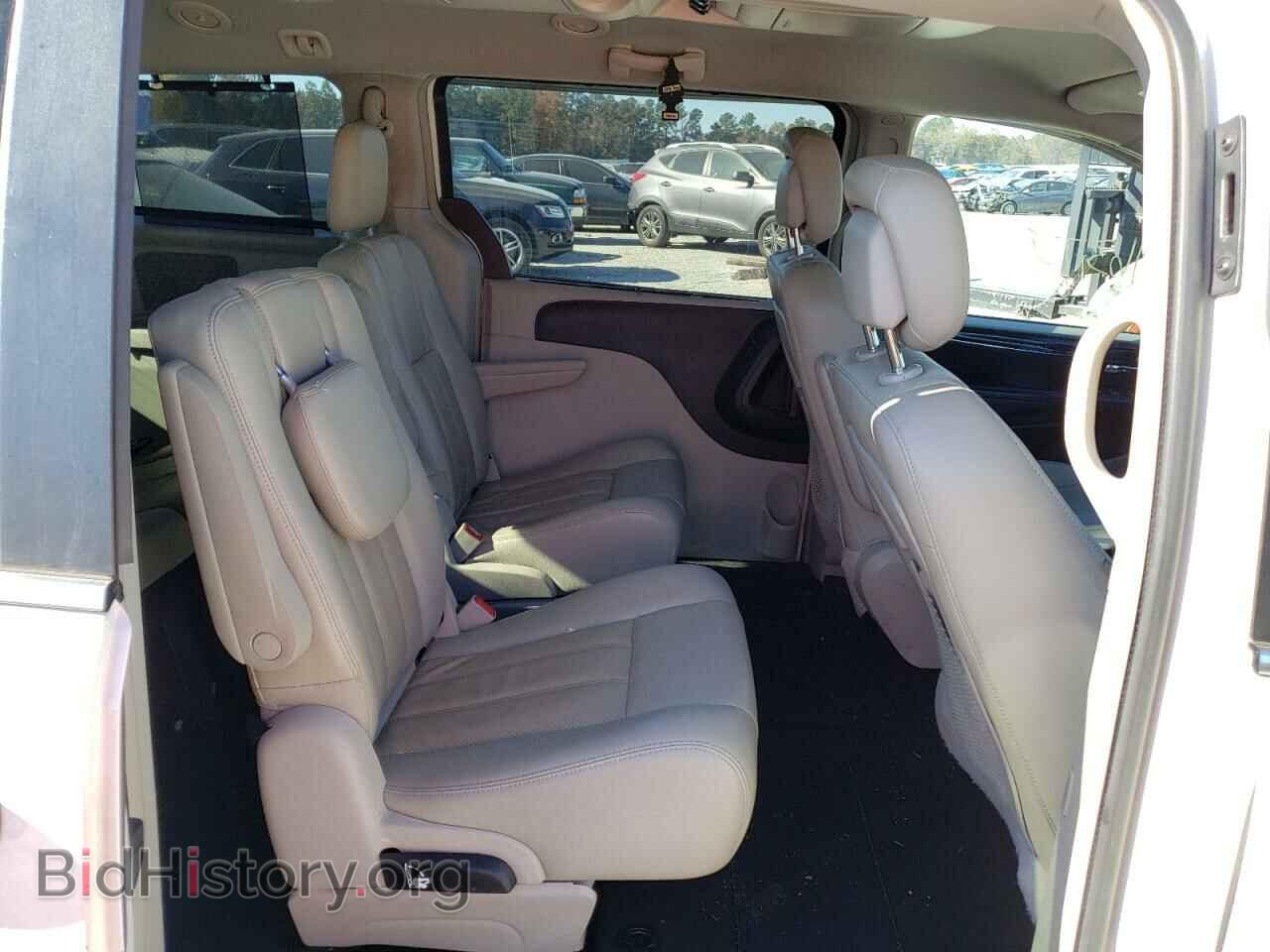 2011 CHRYSLER MINIVAN - VIN: 2A4RR8DG3BR746190 - Фото 6