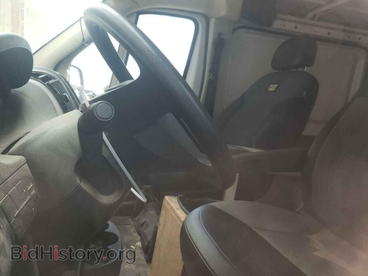 2015 RAM All Models - VIN: 3C6TRVAG9FE502198 - Фото 7