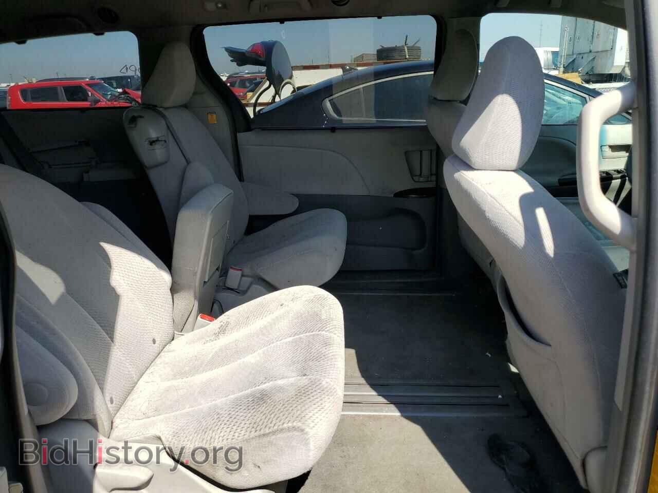 2012 TOYOTA All Models - VIN: 5TDKK3DC6CS202075 - Фото 11