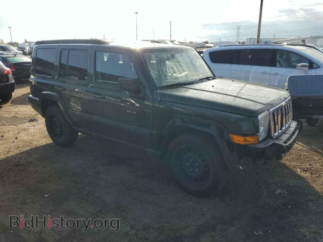 2008 JEEP COMMANDER - VIN: 1J8HG48K78C217821 - Photo 4