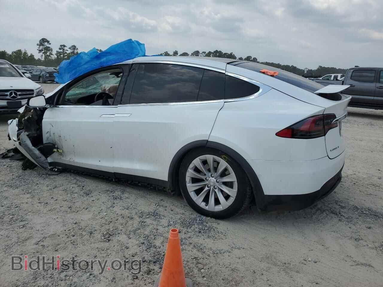 2018 TESLA MODEL X - VIN: 5YJXCAE22JF143444 - Photo 2