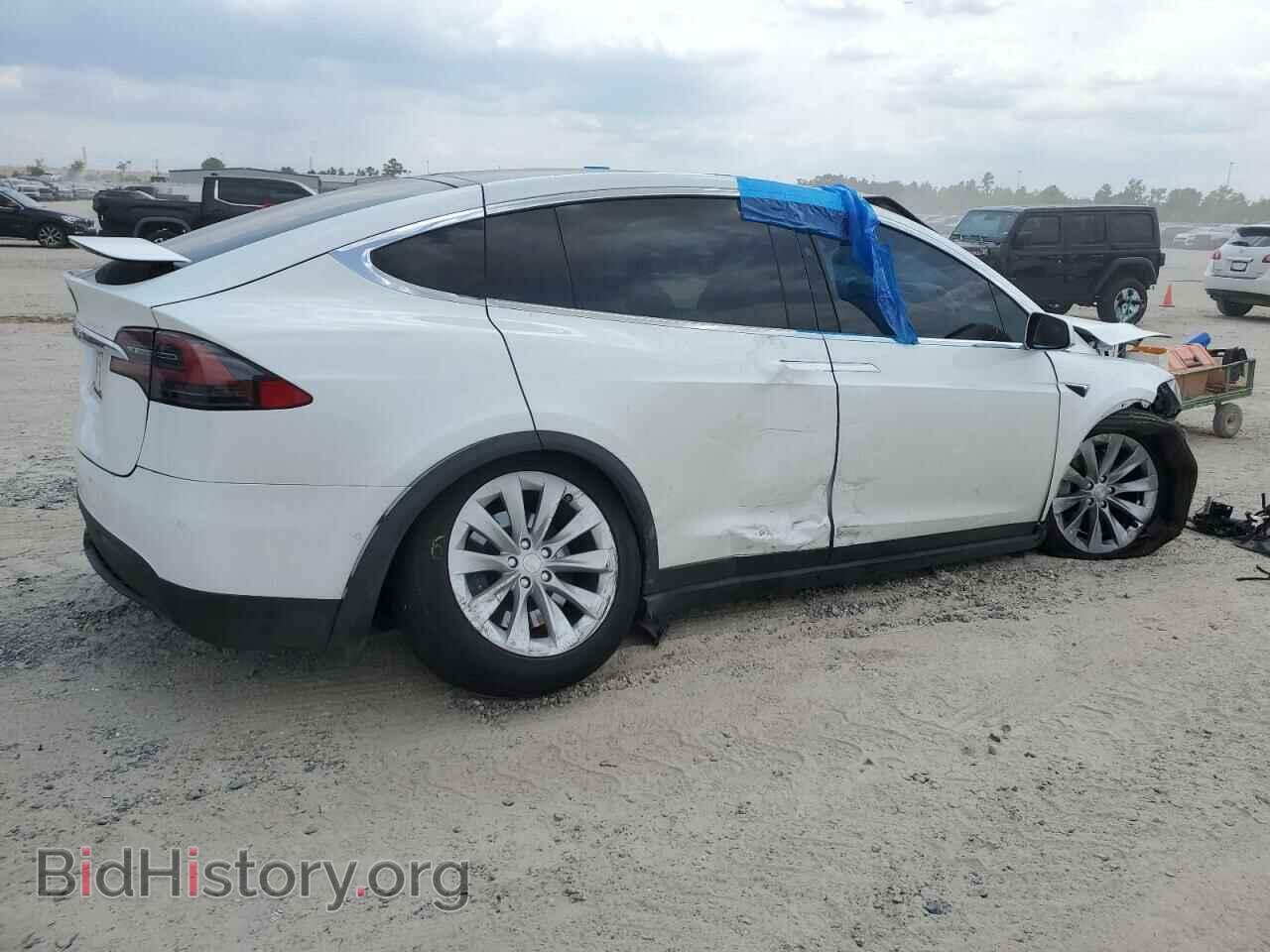 2018 TESLA MODEL X - VIN: 5YJXCAE22JF143444 - Photo 3