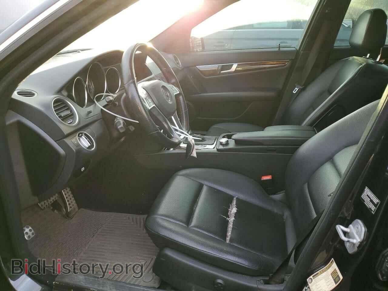 2012 MERCEDES-BENZ C-CLASS - VIN: WDDGF8BB0CA610804 - Фото 7