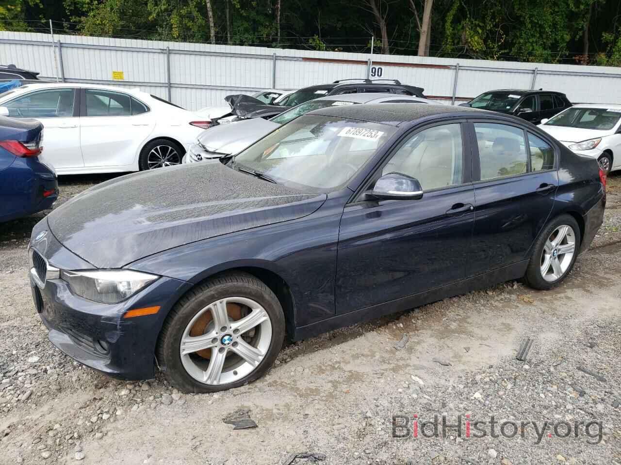 Photo WBA3B5G51DNS00414 - BMW 3 SERIES 2013