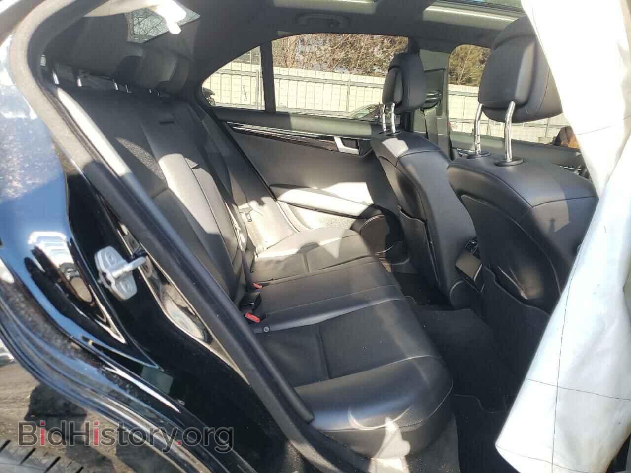 2012 MERCEDES-BENZ C-CLASS - VIN: WDDGF8JB4CF924234 - Фото 6