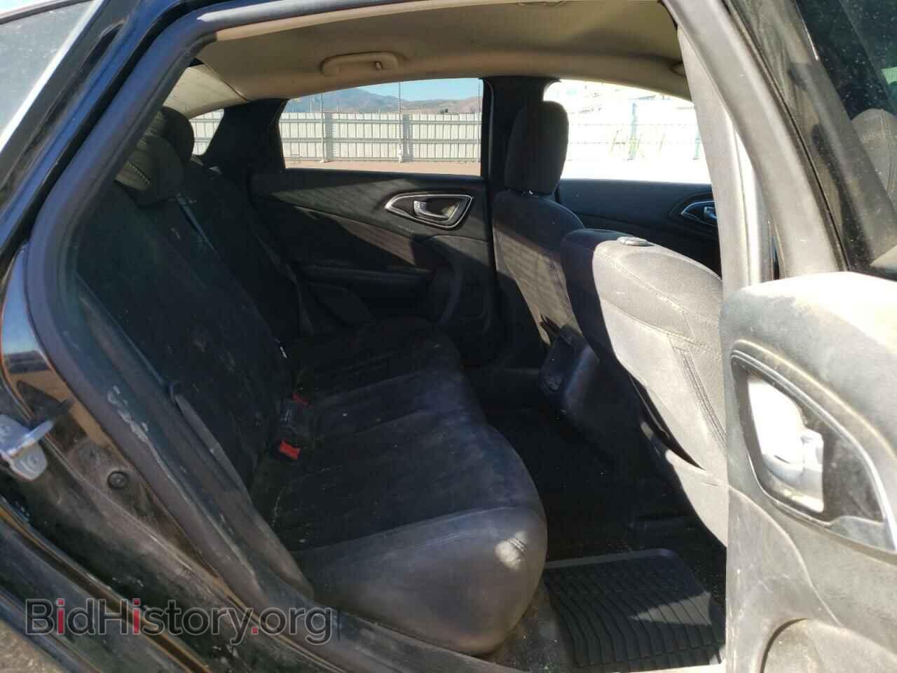 2016 CHRYSLER 200 - VIN: 1C3CCCABXGN108259 - Фото 6