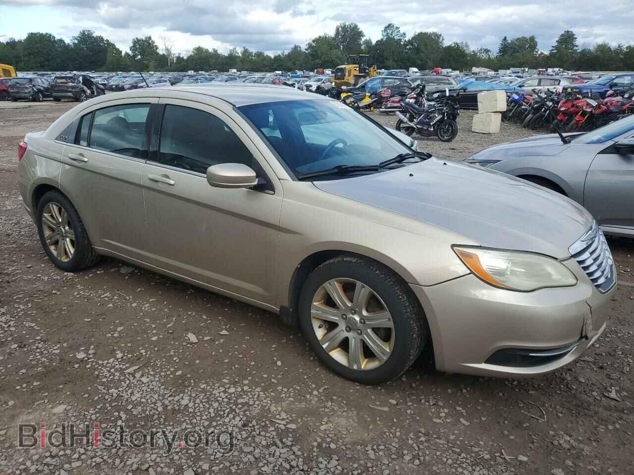 2013 CHRYSLER 200 - VIN: 1C3CCBAB4DN764897 - Фото 4