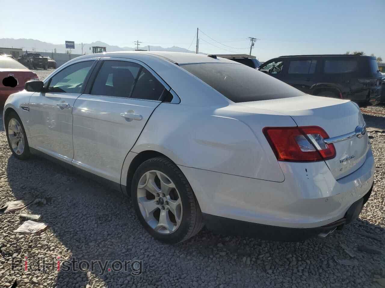 2011 FORD TAURUS - VIN: 1FAHP2EW3BG169744 - Photo 2