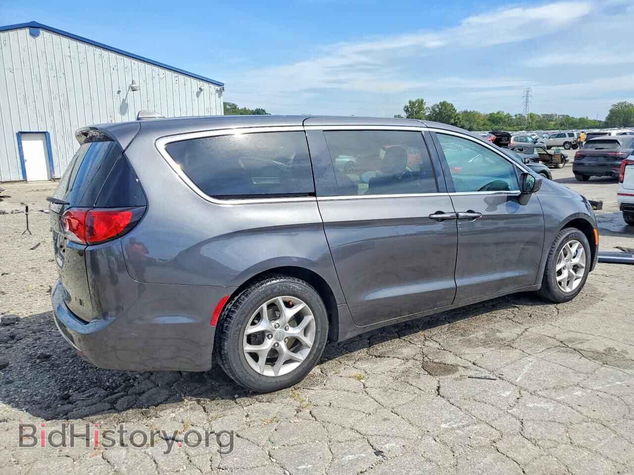 2019 CHRYSLER PACIFICA - VIN: 2C4RC1FG3KR667498 - Photo 3