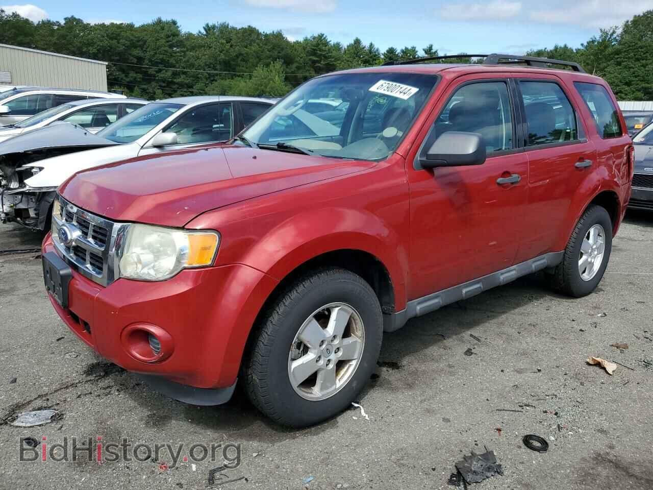 Фотография 1FMCU9C75BKB00807 - FORD ESCAPE 2011