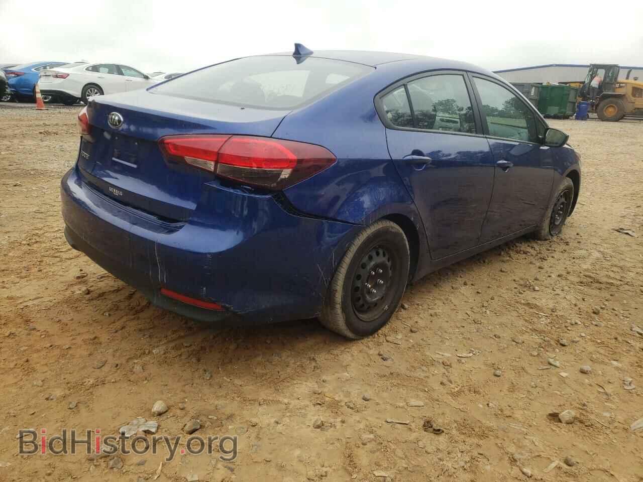 2017 KIA FORTE - VIN: 3KPFK4A79HE039339 - Фото 4