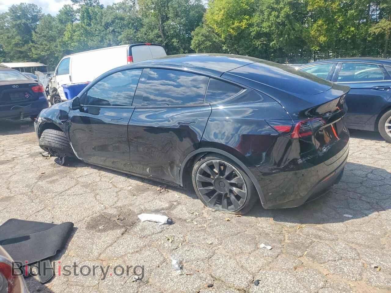 2023 TESLA MODEL Y - VIN: 7SAYGDEEXPF870069 - Photo 2