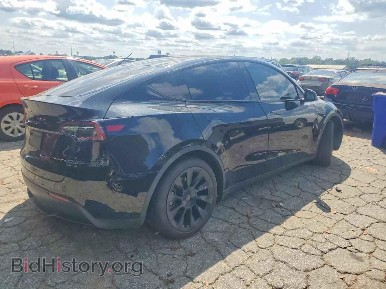 2023 TESLA MODEL Y - VIN: 7SAYGDEEXPF870069 - Photo 3