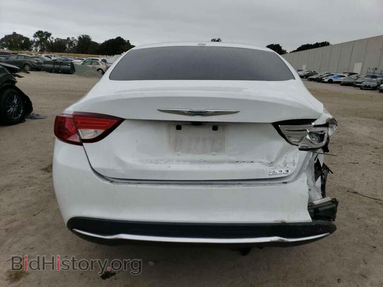 2015 CHRYSLER 200 - VIN: 1C3CCCAB6FN749066 - Фото 6