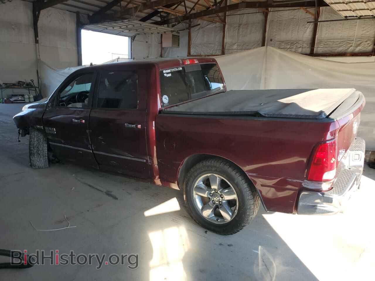 2017 RAM 1500 - VIN: 3C6RR7LT2HG614042 - Фото 2