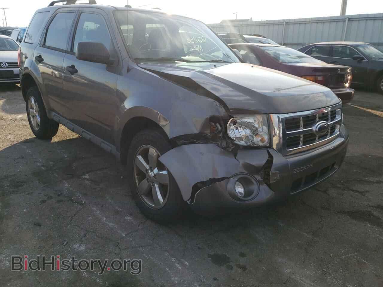 Photo 1FMCU03799KC85899 - FORD ESCAPE 2009