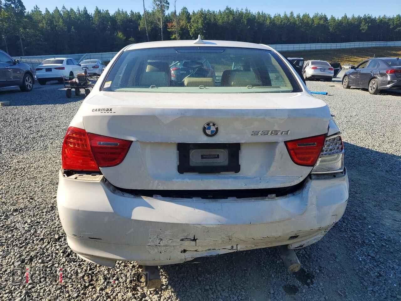2011 BMW 3 SERIES - VIN: WBAPN7C56BF184017 - Фото 6