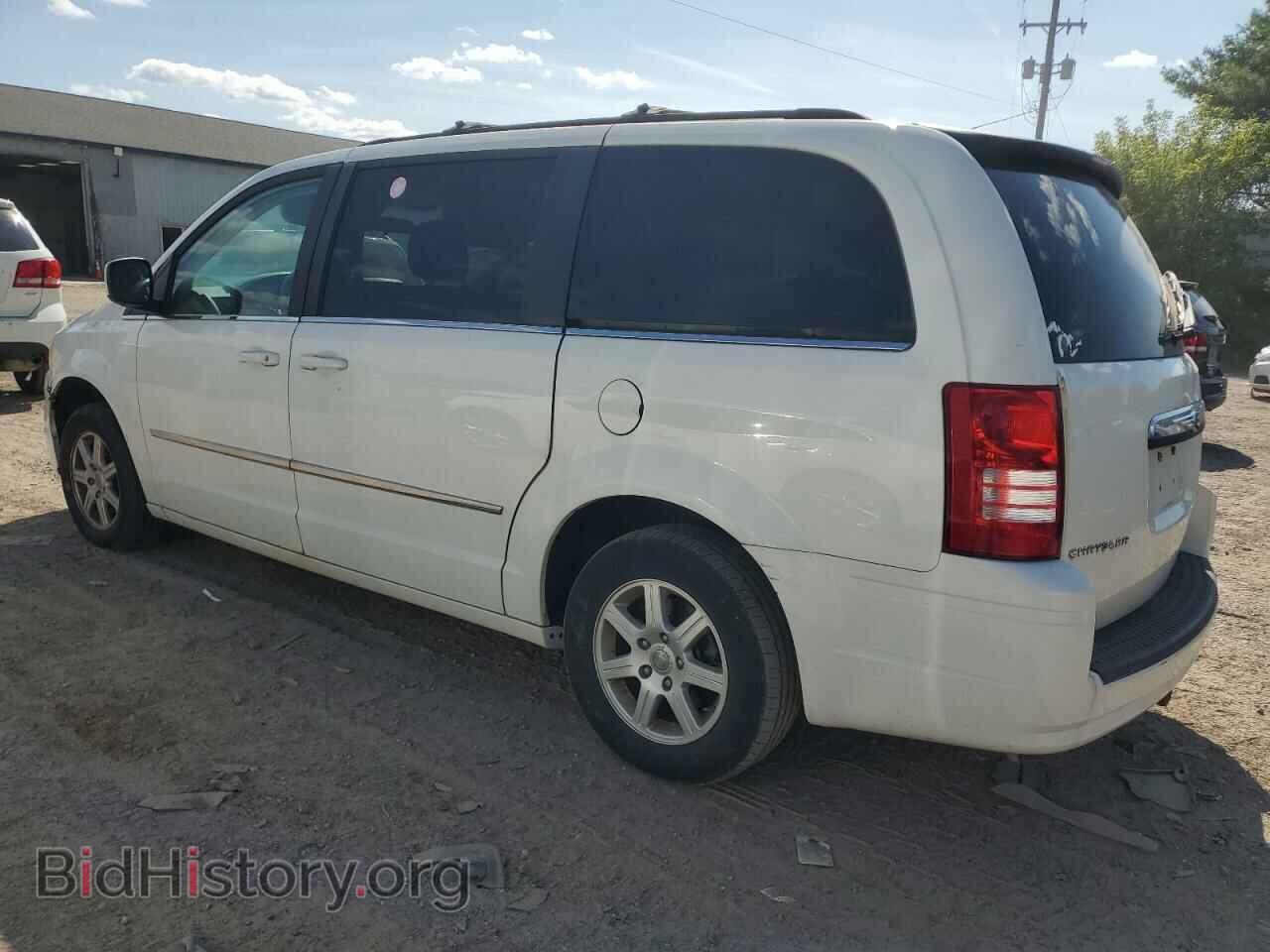 2010 CHRYSLER MINIVAN - VIN: 2A4RR5D14AR442987 - Фото 2