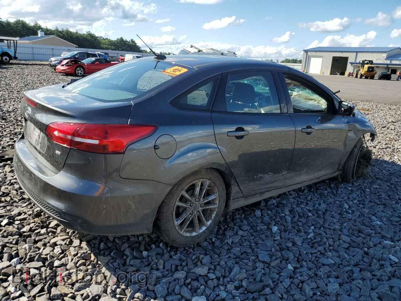 2017 FORD FOCUS - VIN: 1FADP3F27HL305518 - Фото 3