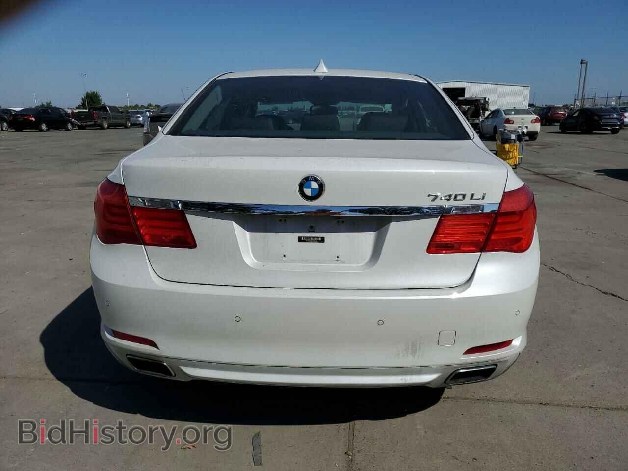 2012 BMW 7 SERIES - VIN: WBAKB4C58CC576825 - Фото 6